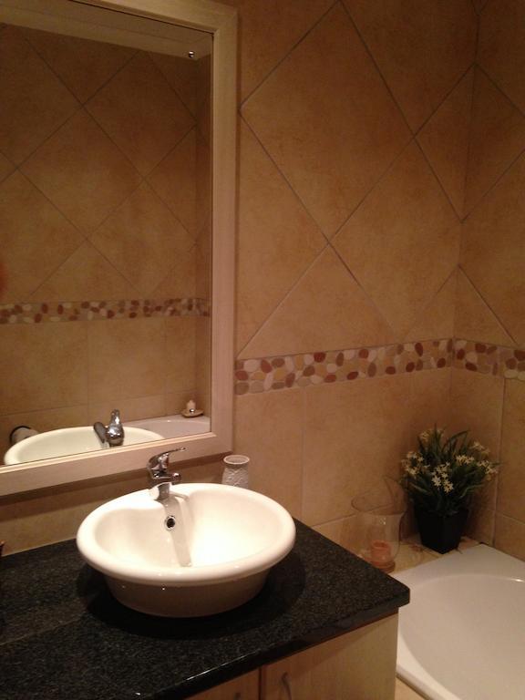 סטלנבוש Fynbos Feniks Apartment מראה חיצוני תמונה